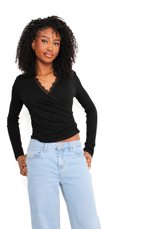 LACE CRUSH TOP - BLACK