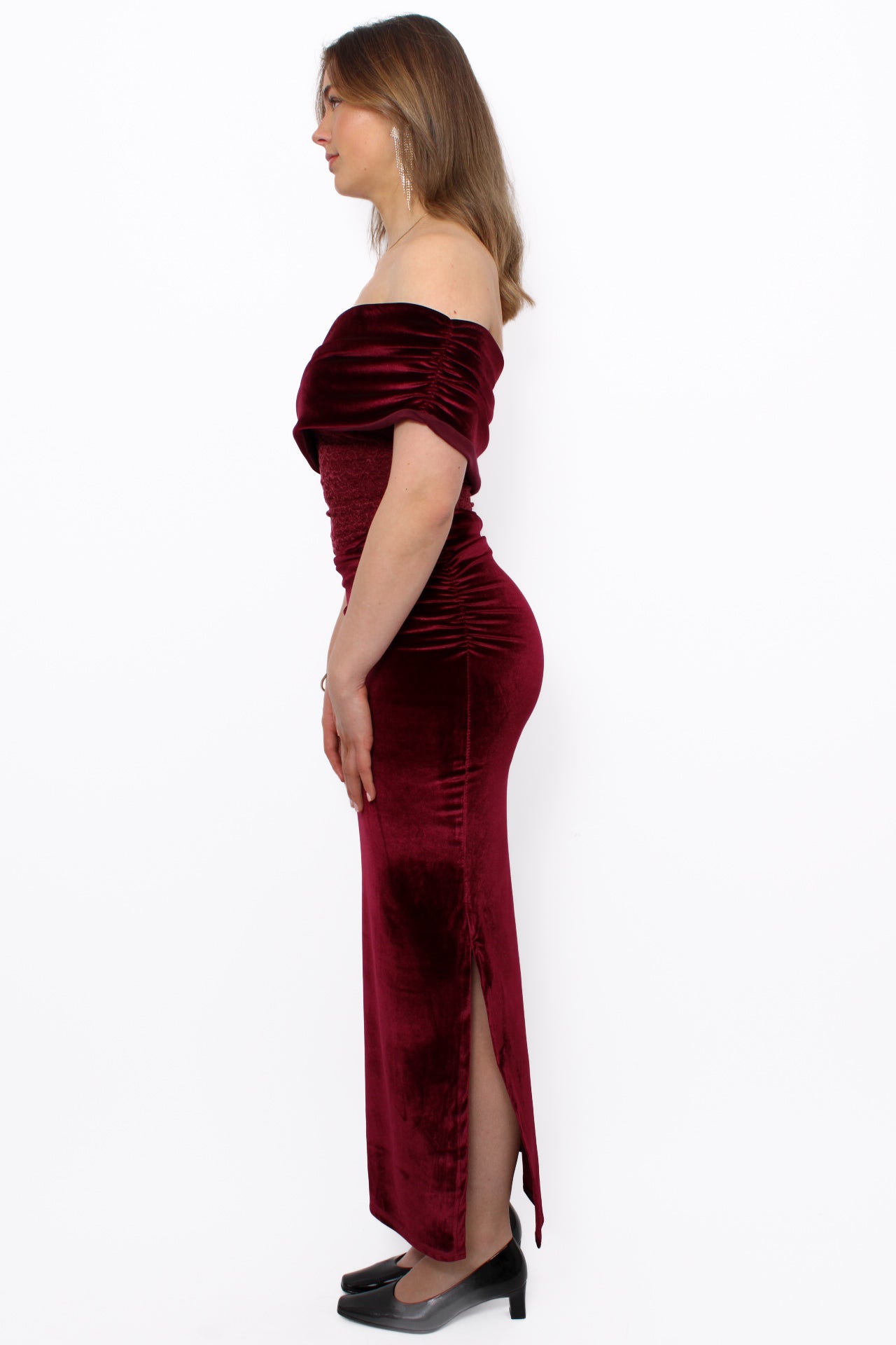 VELVET GLOW DRESS - BORDEAUX