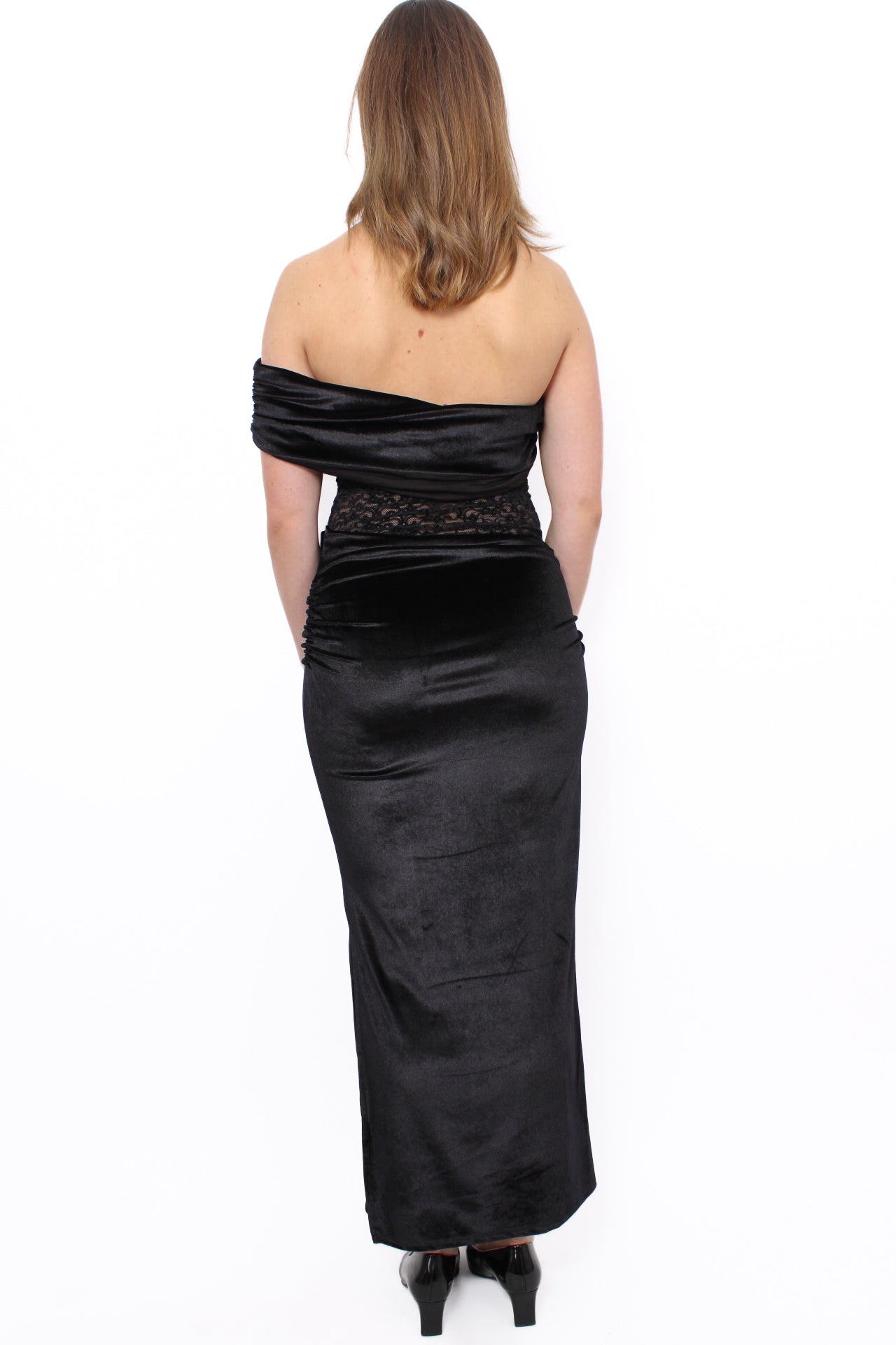 VELVET GLOW DRESS - BLACK