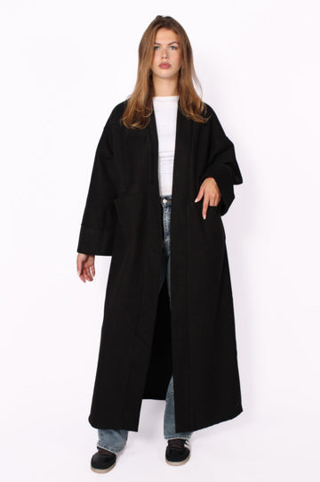 “TALL” NYLA KIMONO - BLACK