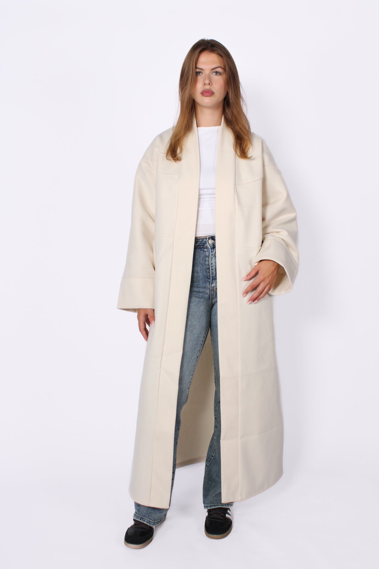 “TALL'' NYLA KIMONO - BEIGE