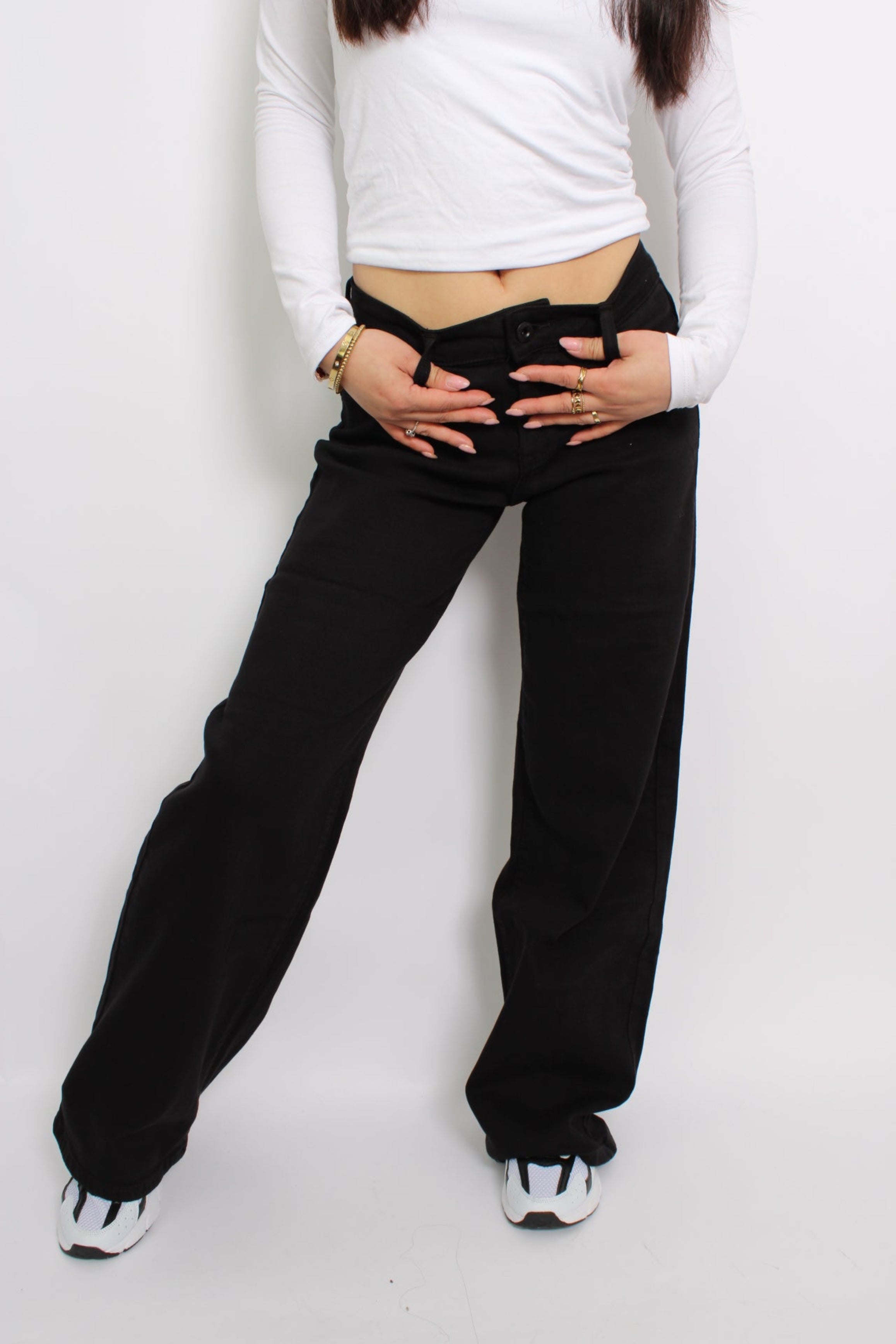 LOW WAIST DAD FIT JEANS 265-36 - BLACK