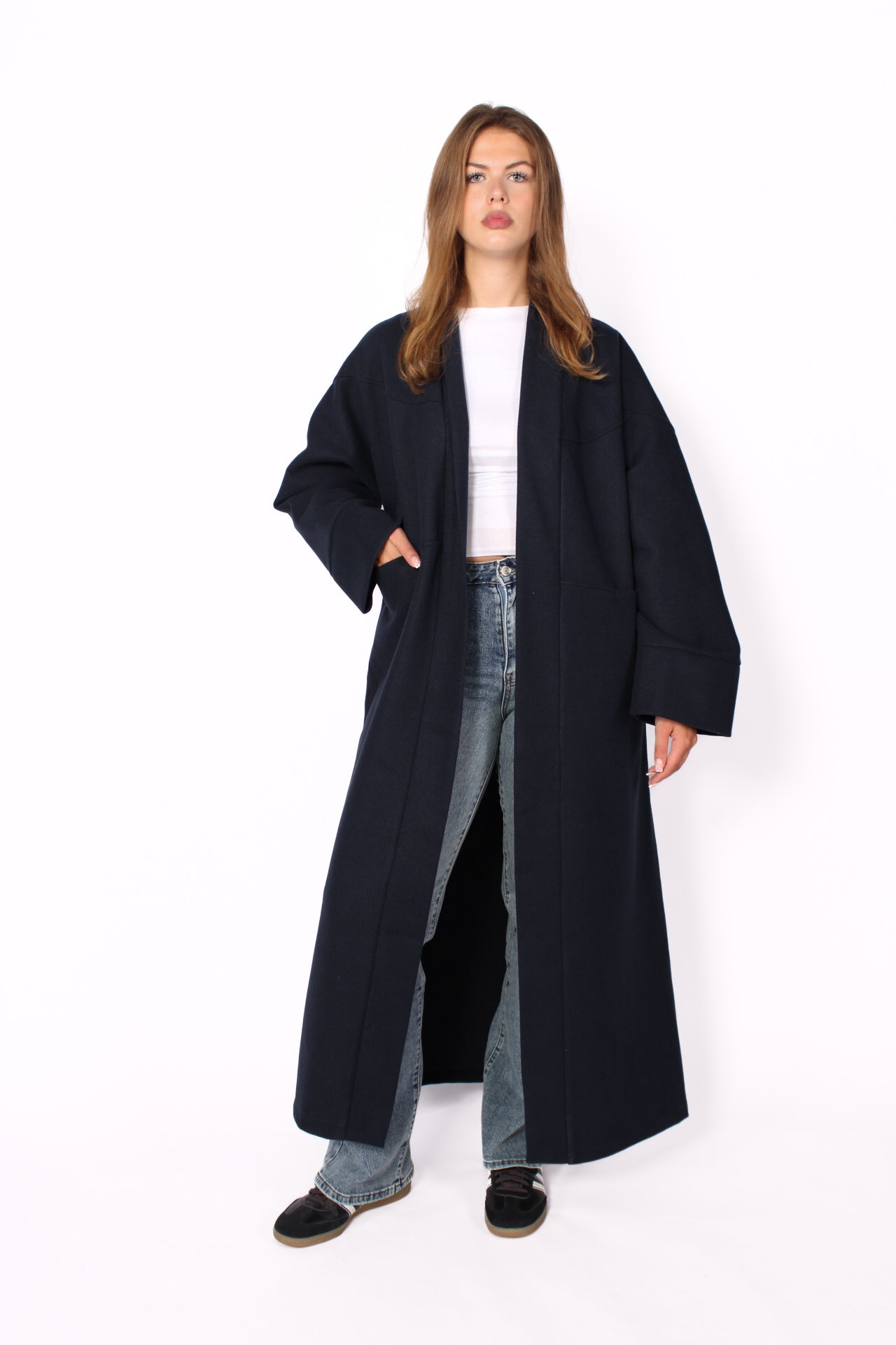 “TALL'' NYLA KIMONO - NAVY