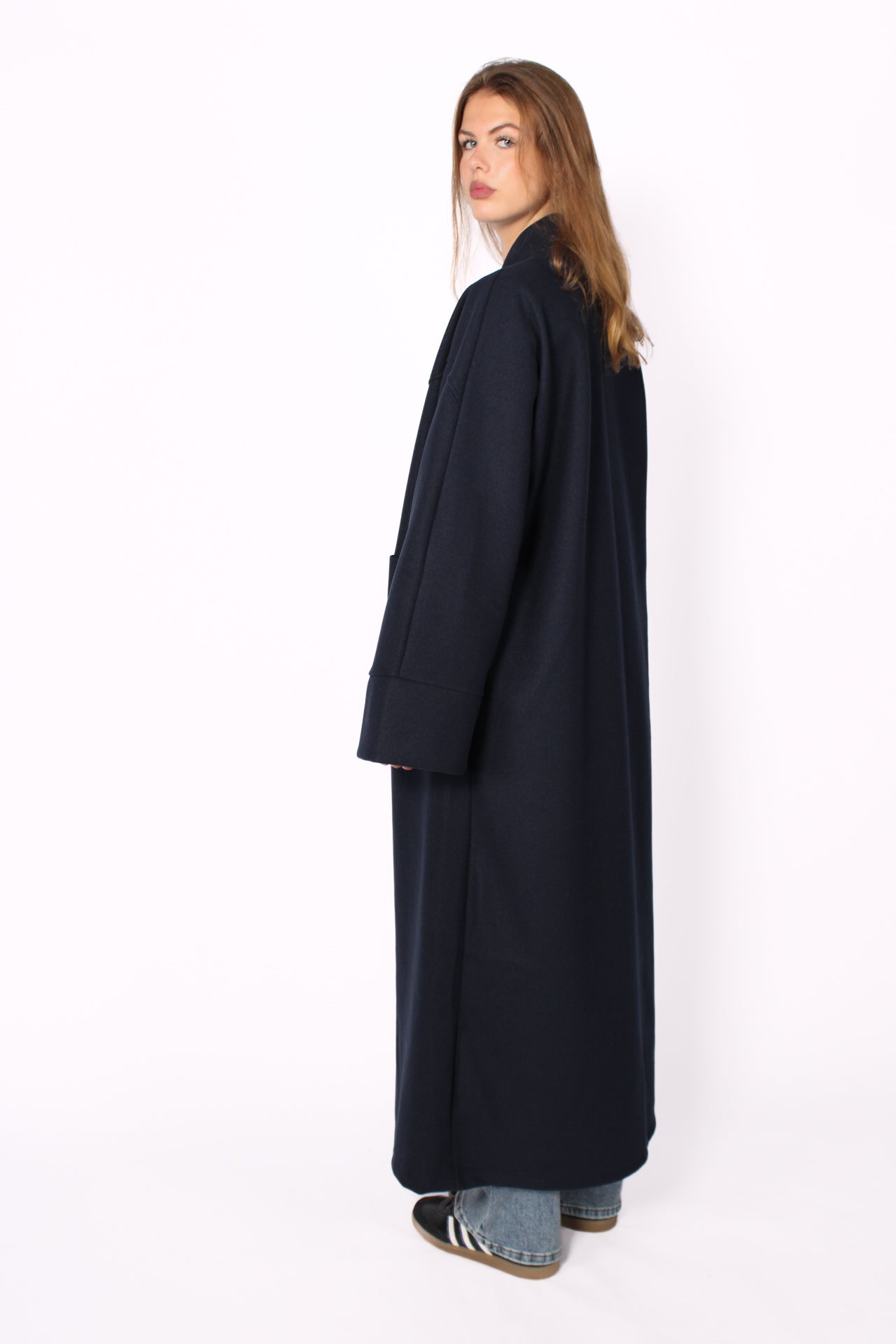 “TALL'' NYLA KIMONO - NAVY