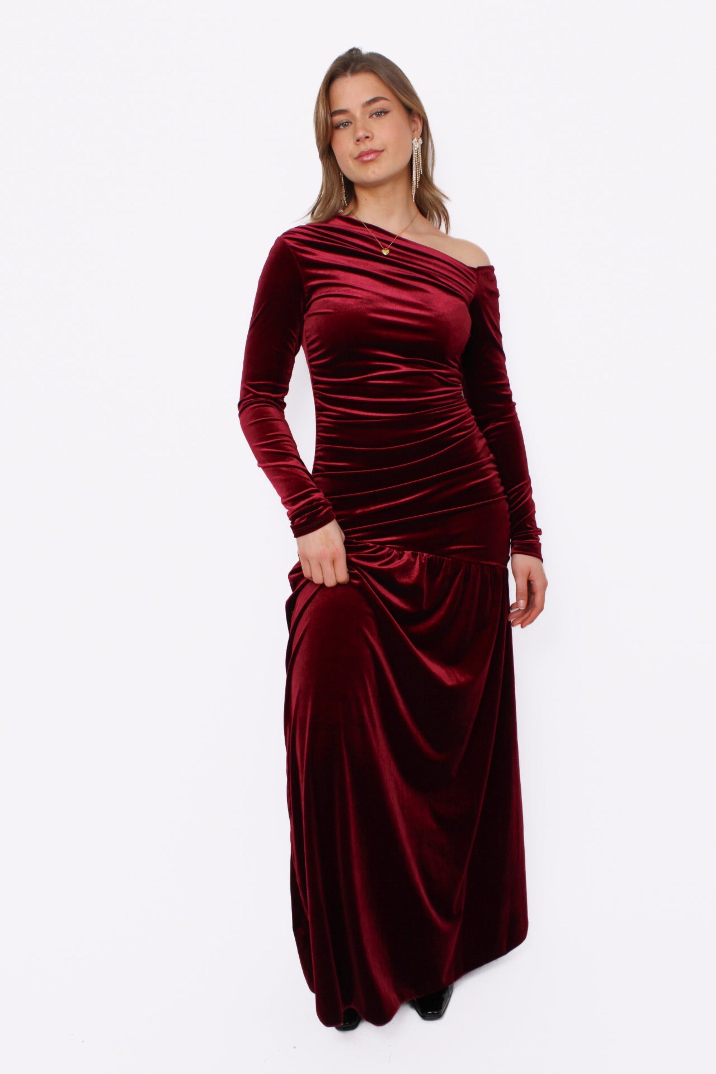 VELVET DREAM DRESS - BORDEAUX
