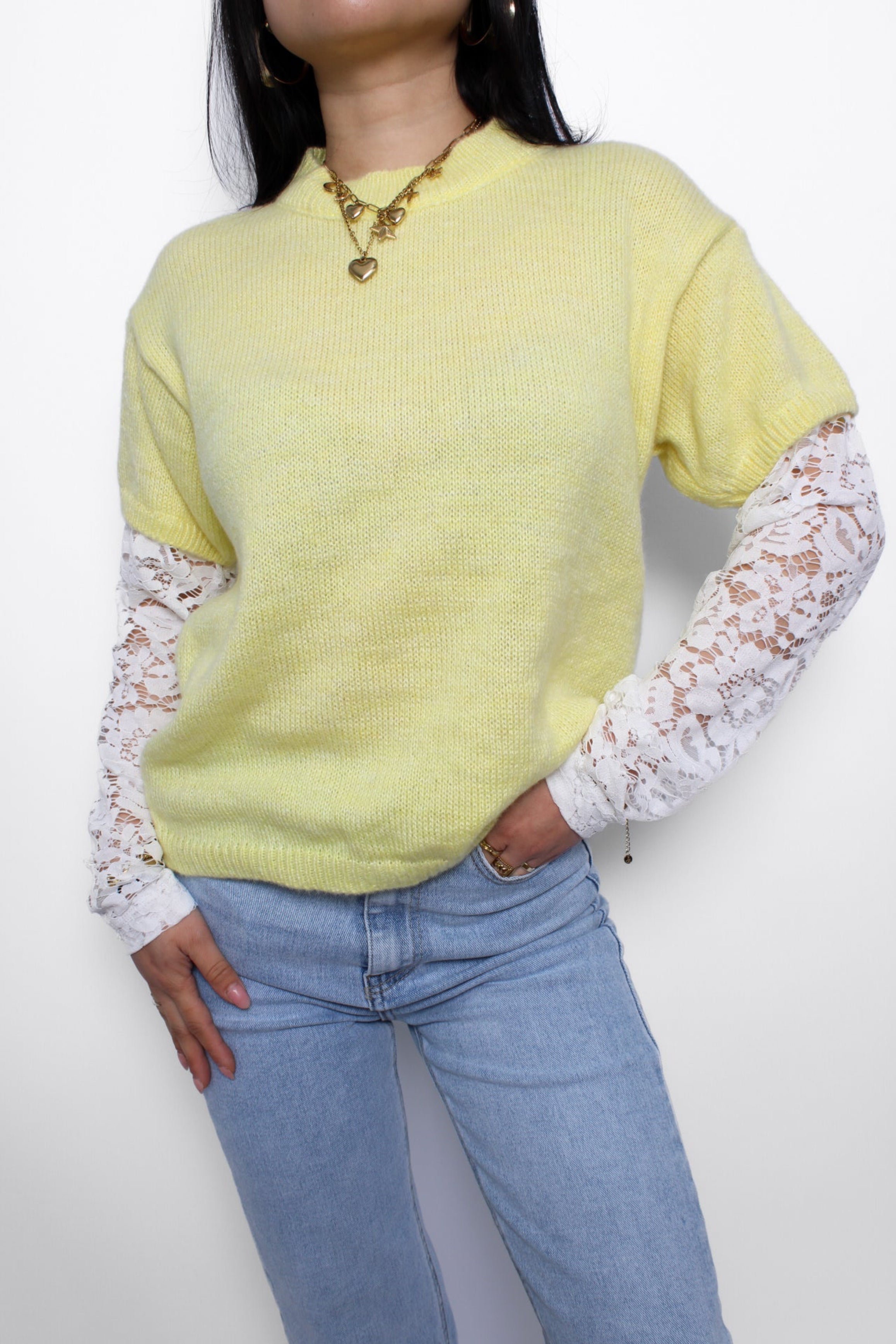 ELLE LACE SWEATER - PASTEL YELLOW