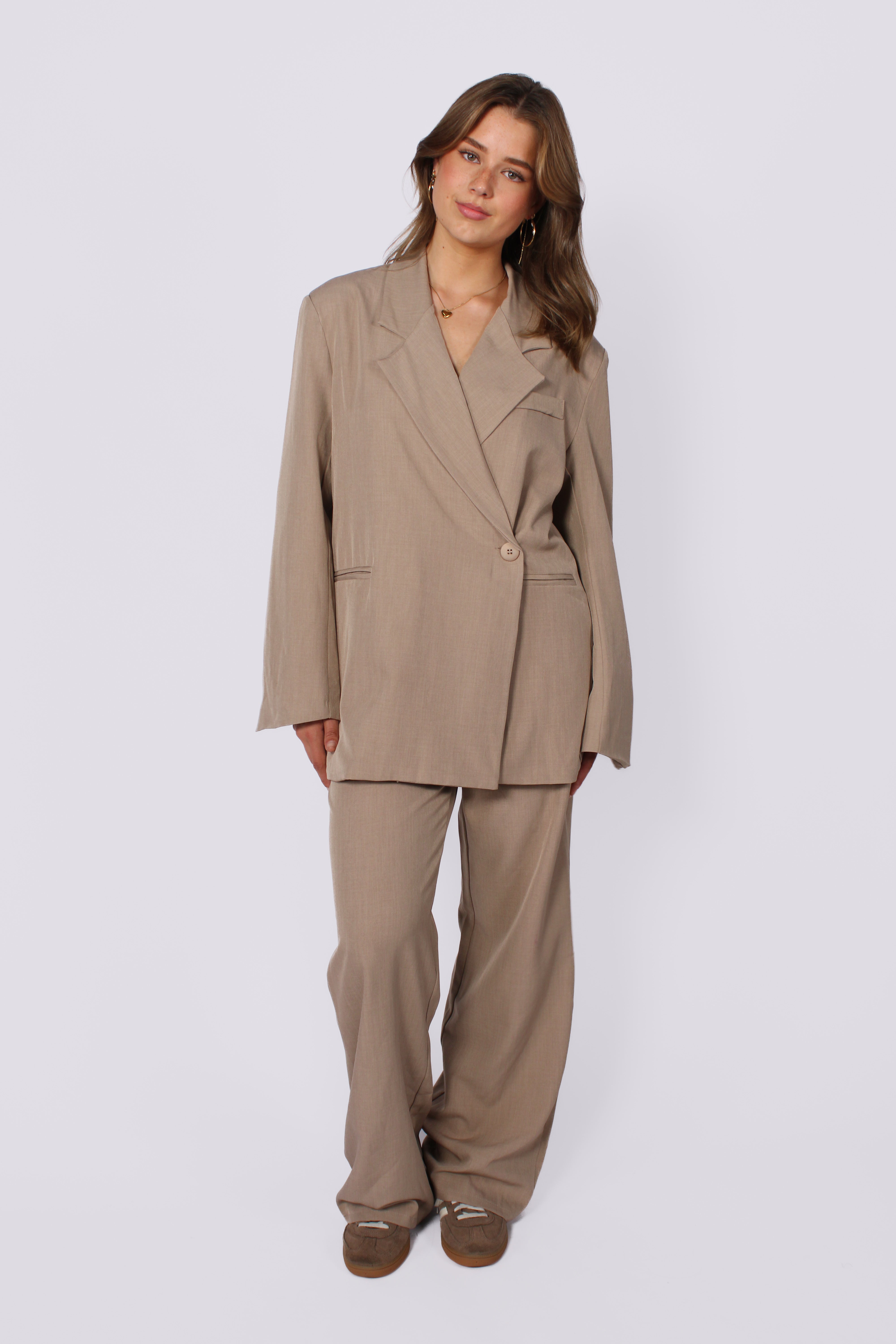 BOSS BABE SET - TAUPE