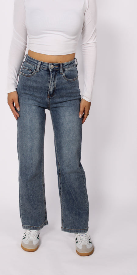 ''PETITE'' STRAIGHT LEG JEANS 2521 - MID DENIM