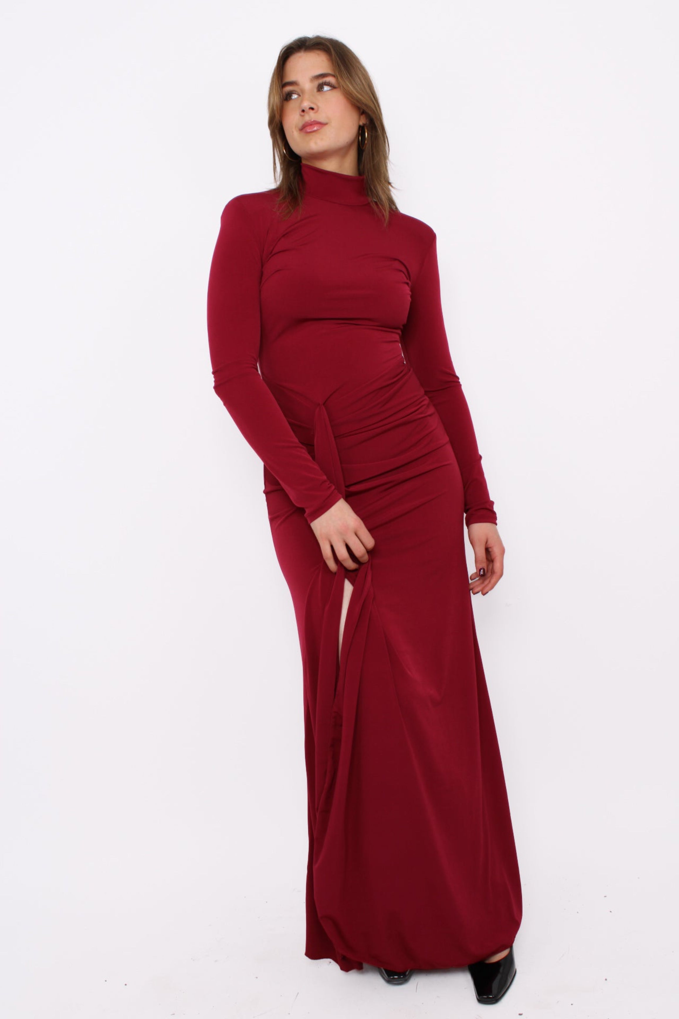 FESTIVE CHIQUE DRESS - BORDEAUX