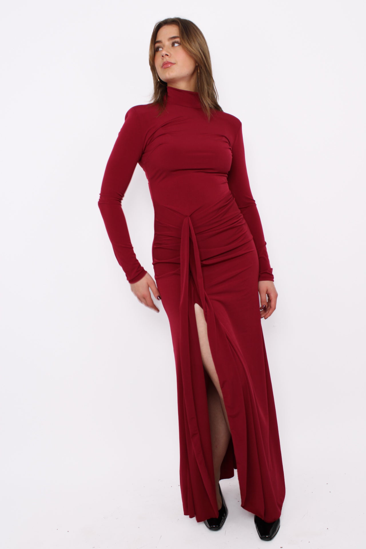 FESTIVE CHIQUE DRESS - BORDEAUX