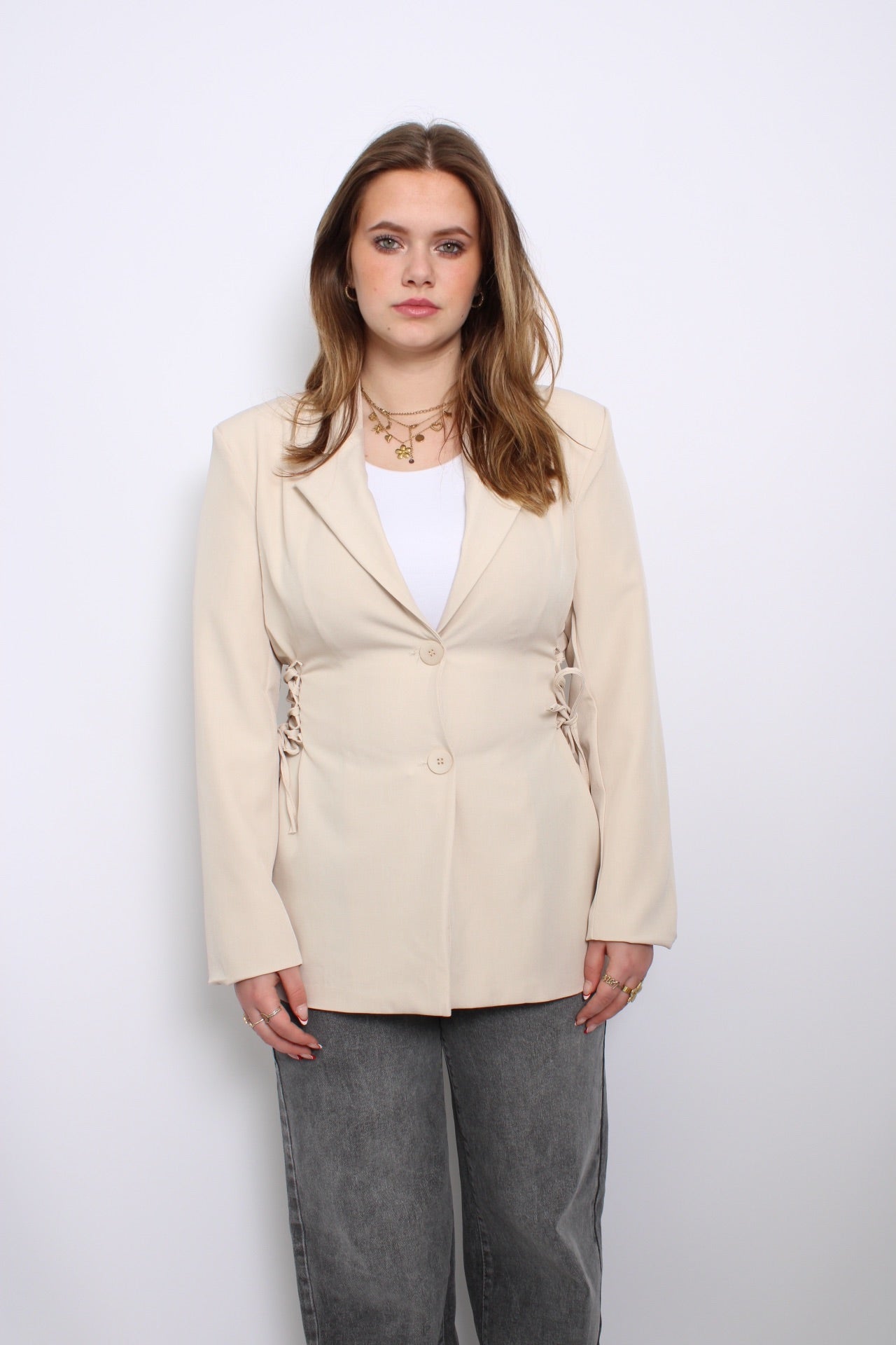 SNATCHED BLAZER - BEIGE