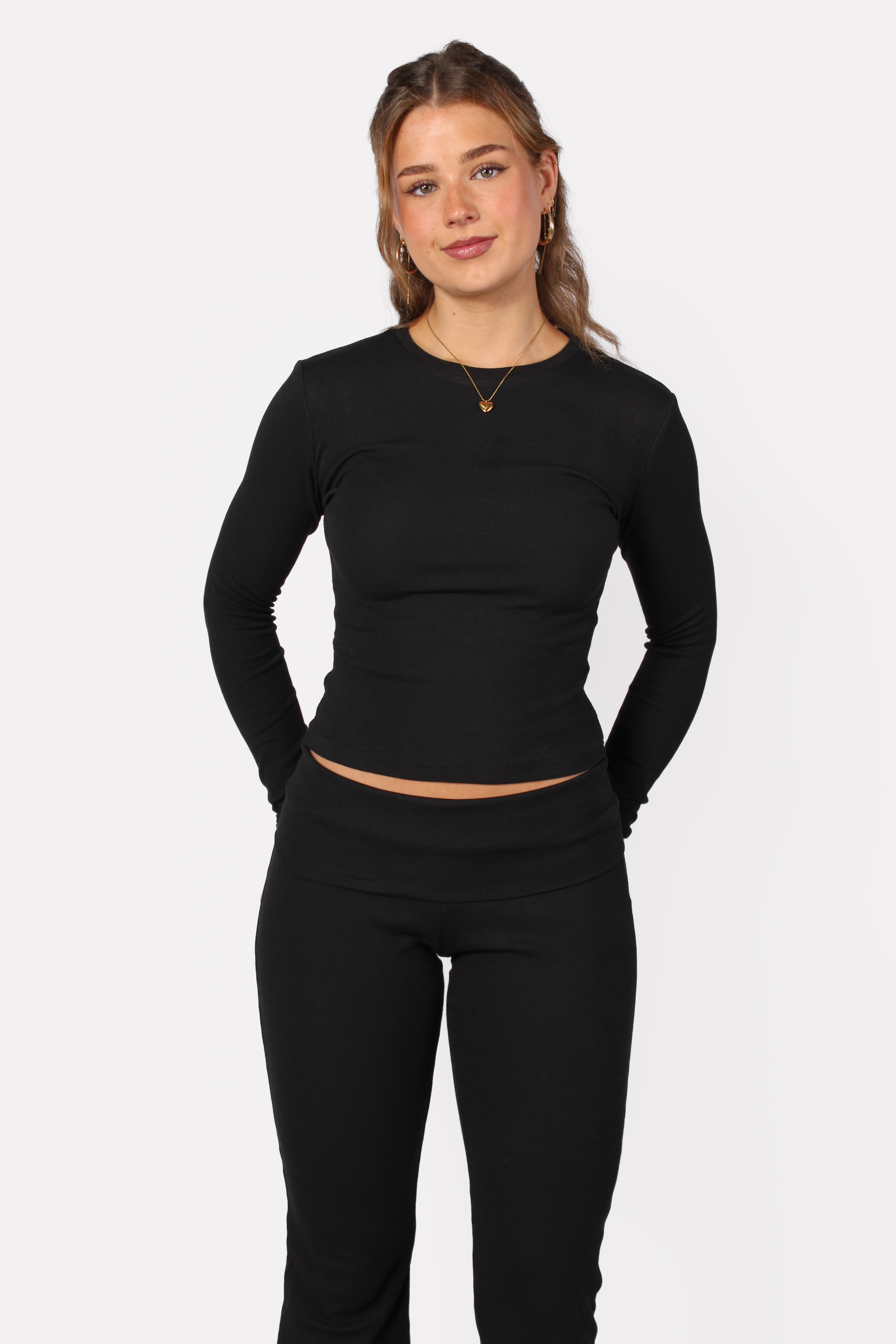 RIBBED TOP - BLACK