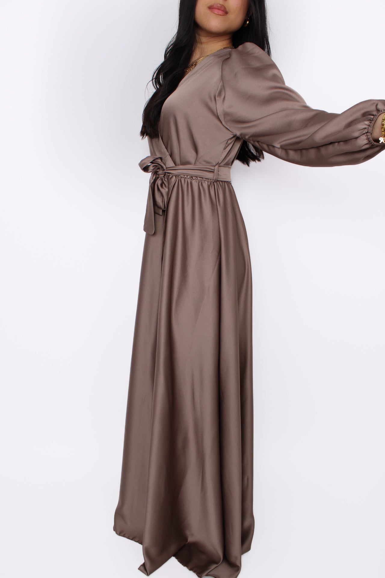 SATIN FLOW DRESS - TAUPE