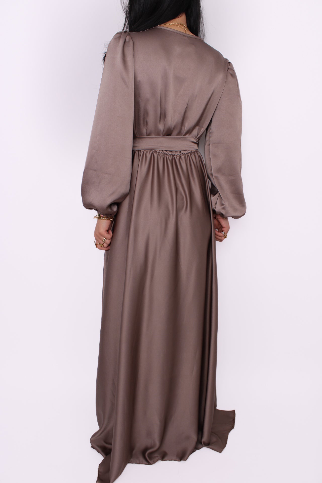SATIN FLOW DRESS - TAUPE