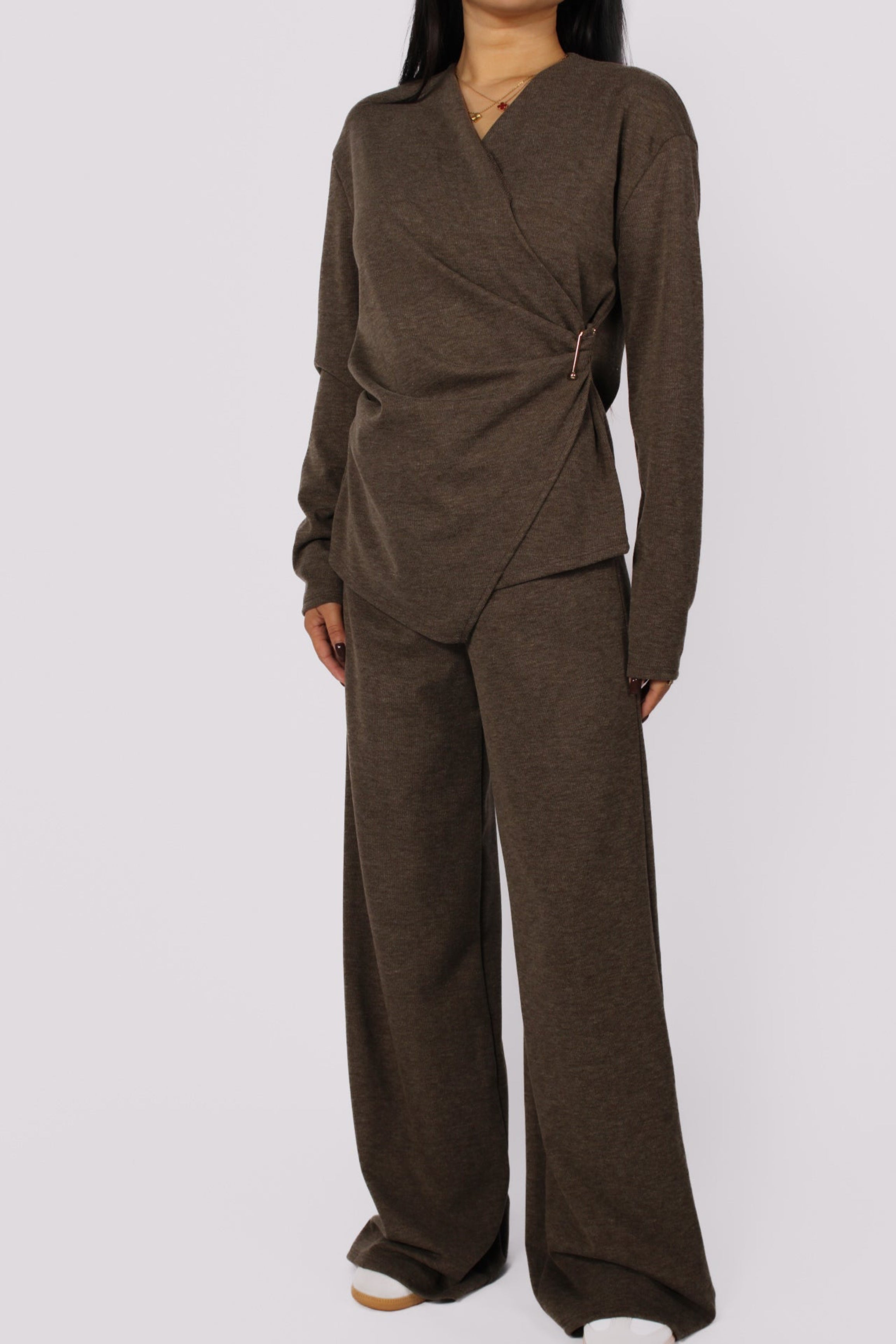 COMFY CHIC SET LONG SLEEVE - BROWN
