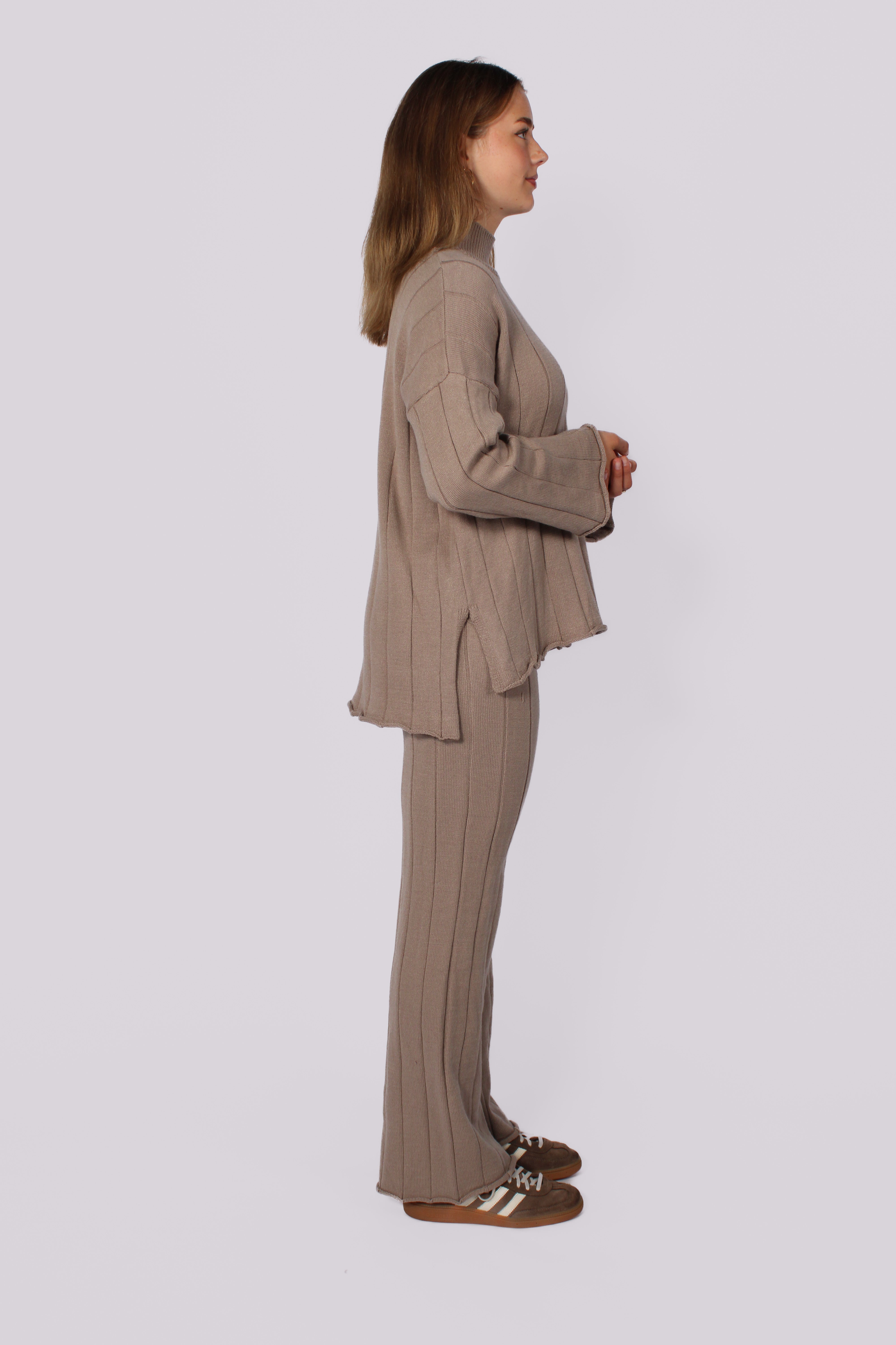 COZY RIB SET - BEIGE
