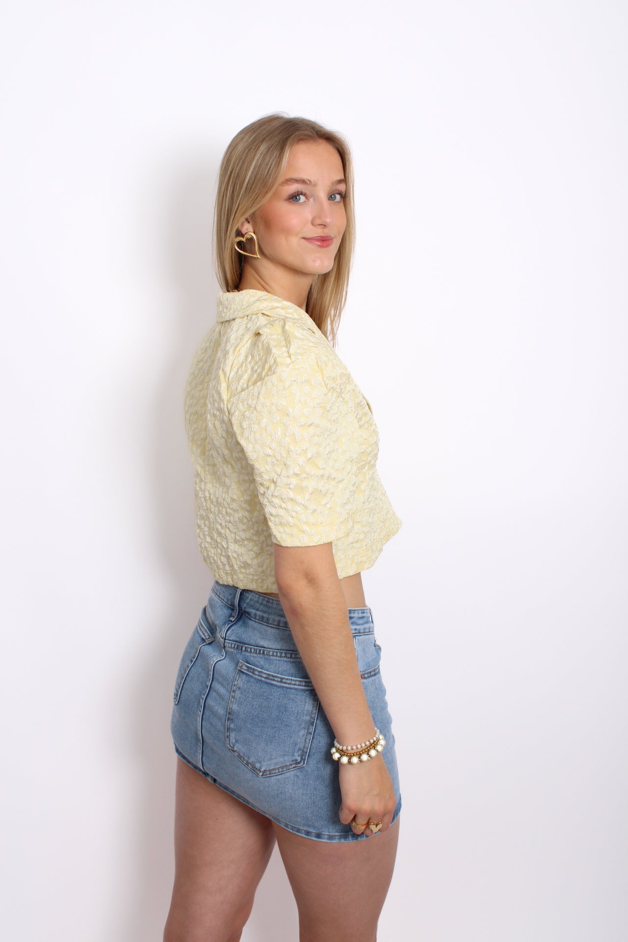 DAZZLING DREAMS BLAZER - BUTTER YELLOW