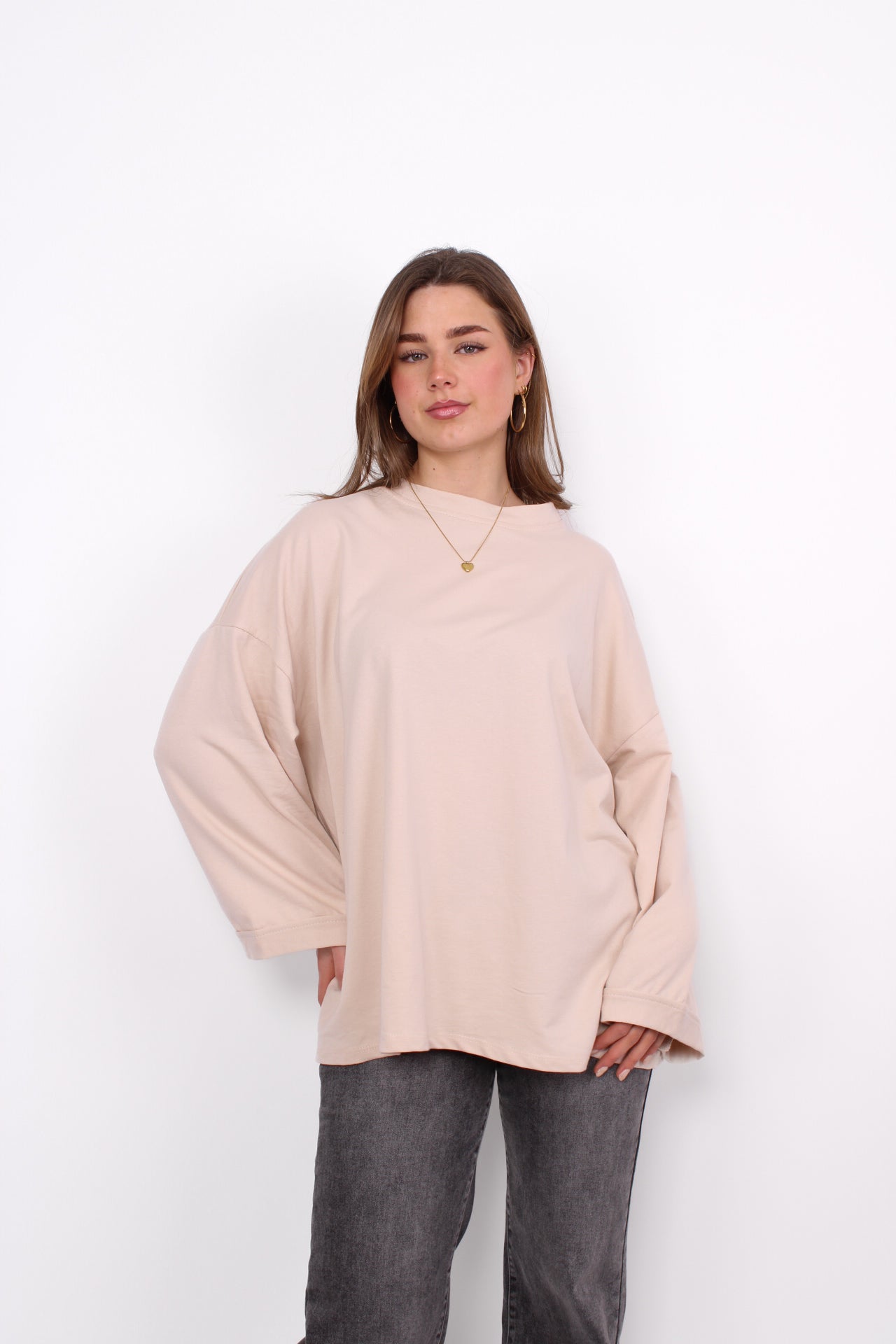 OVERSIZED BASIC LONG SLEEVE - BEIGE