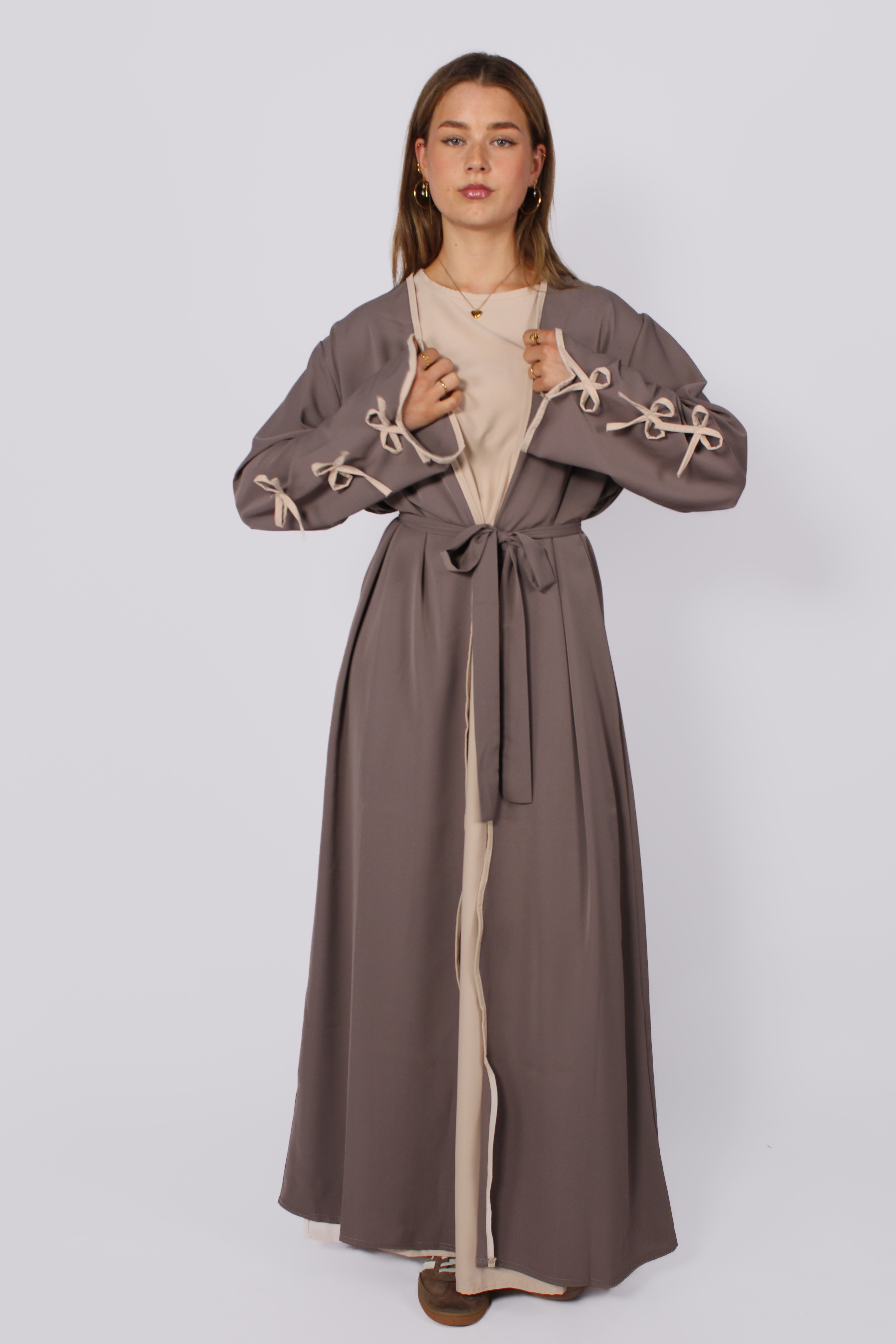 SILKY BOW DRESS - TAUPE