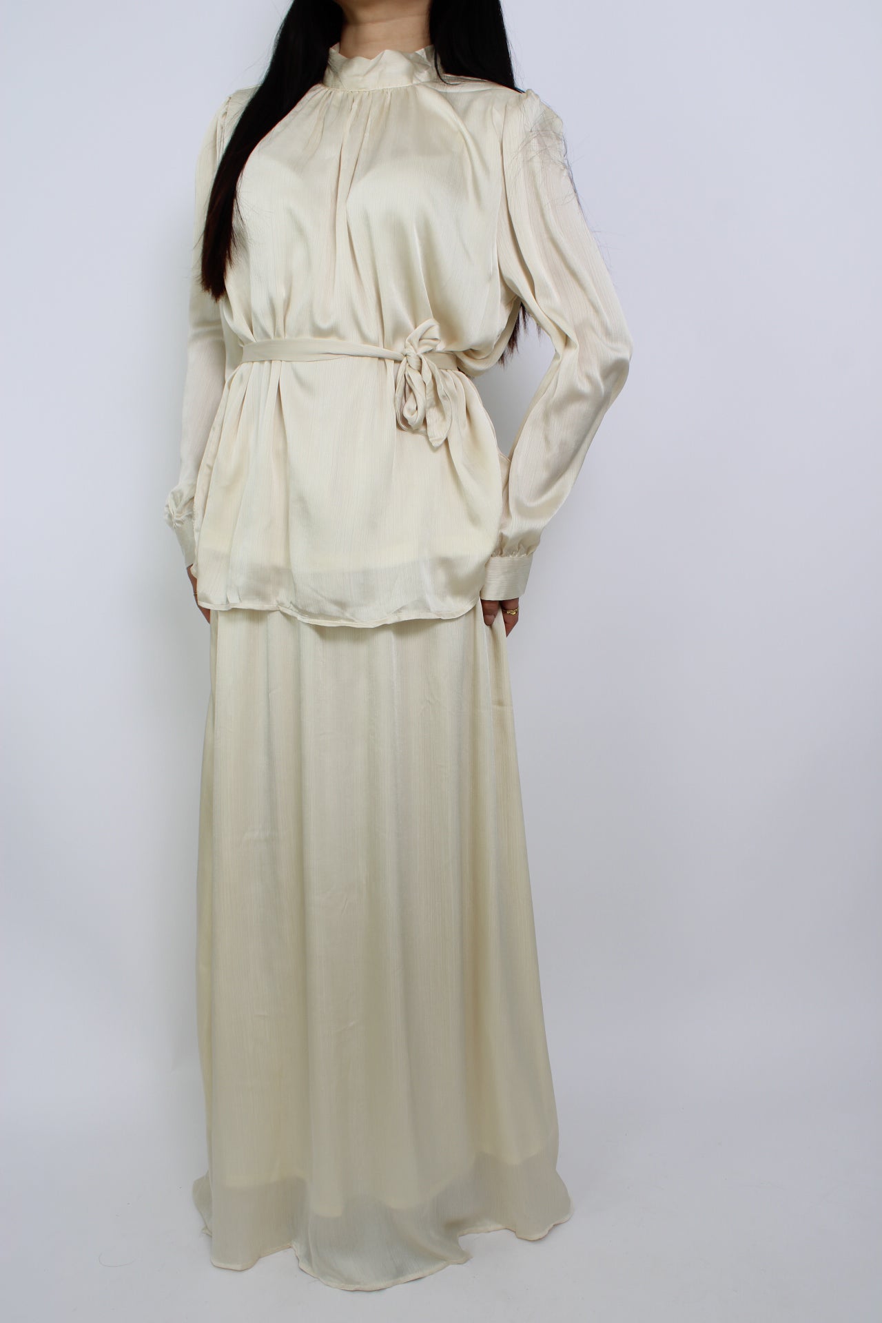 HUDA SET - OFF WHITE