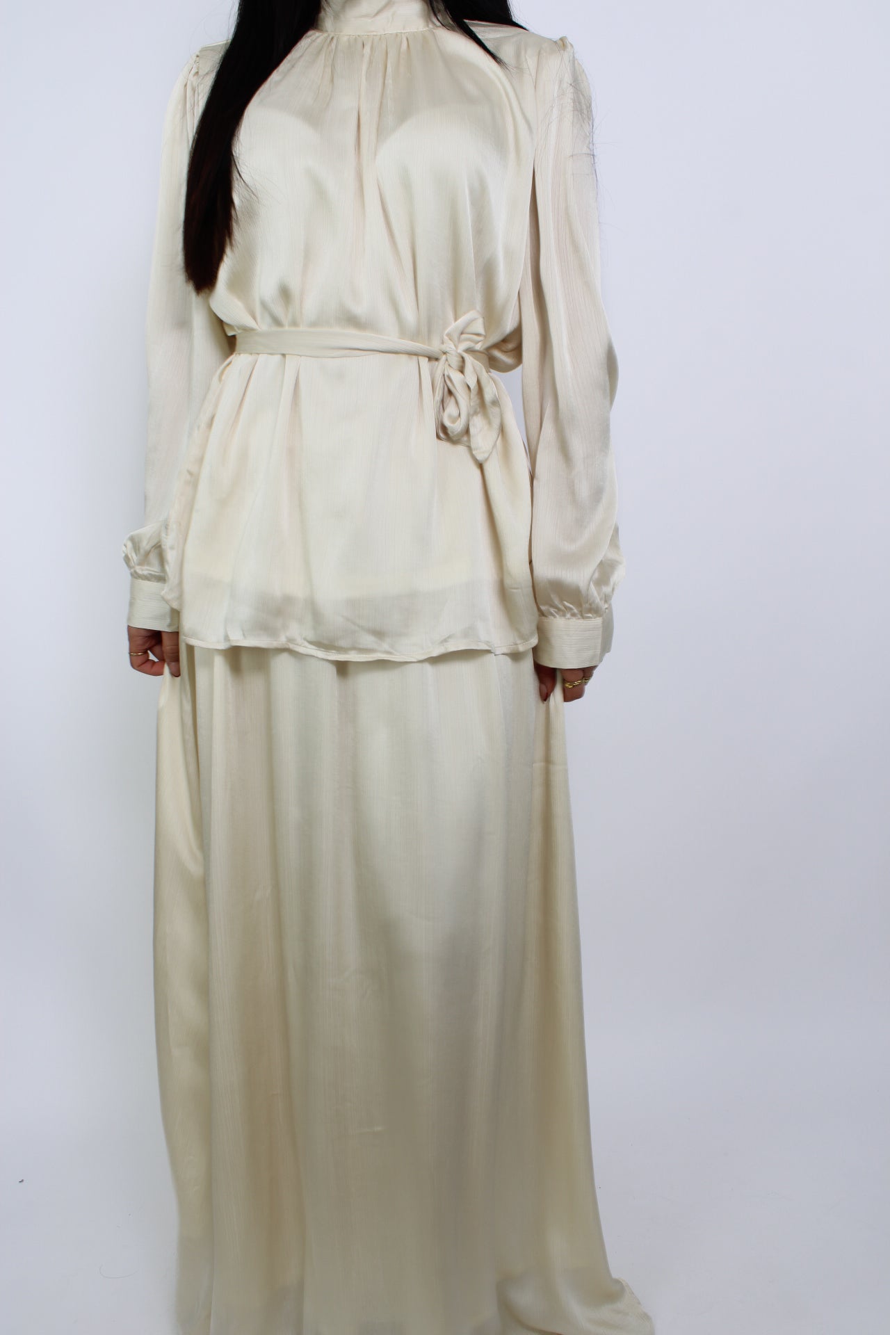 HUDA SET - OFF WHITE