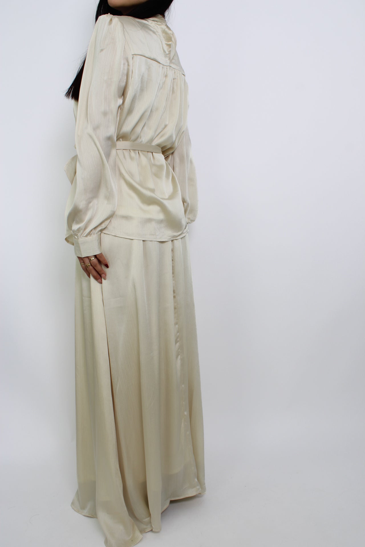 HUDA SET - OFF WHITE