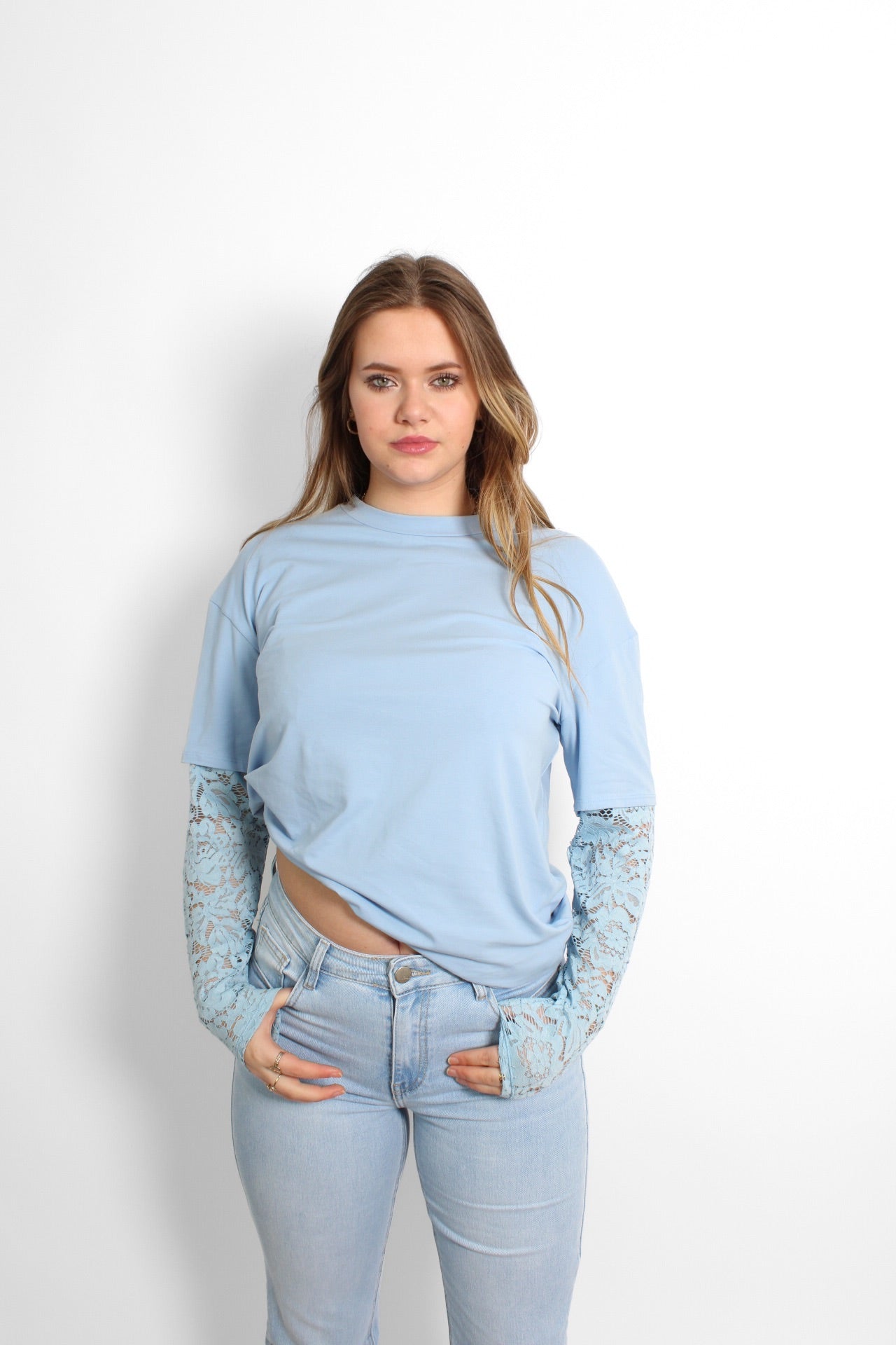 LACE TEE - SKY BLUE
