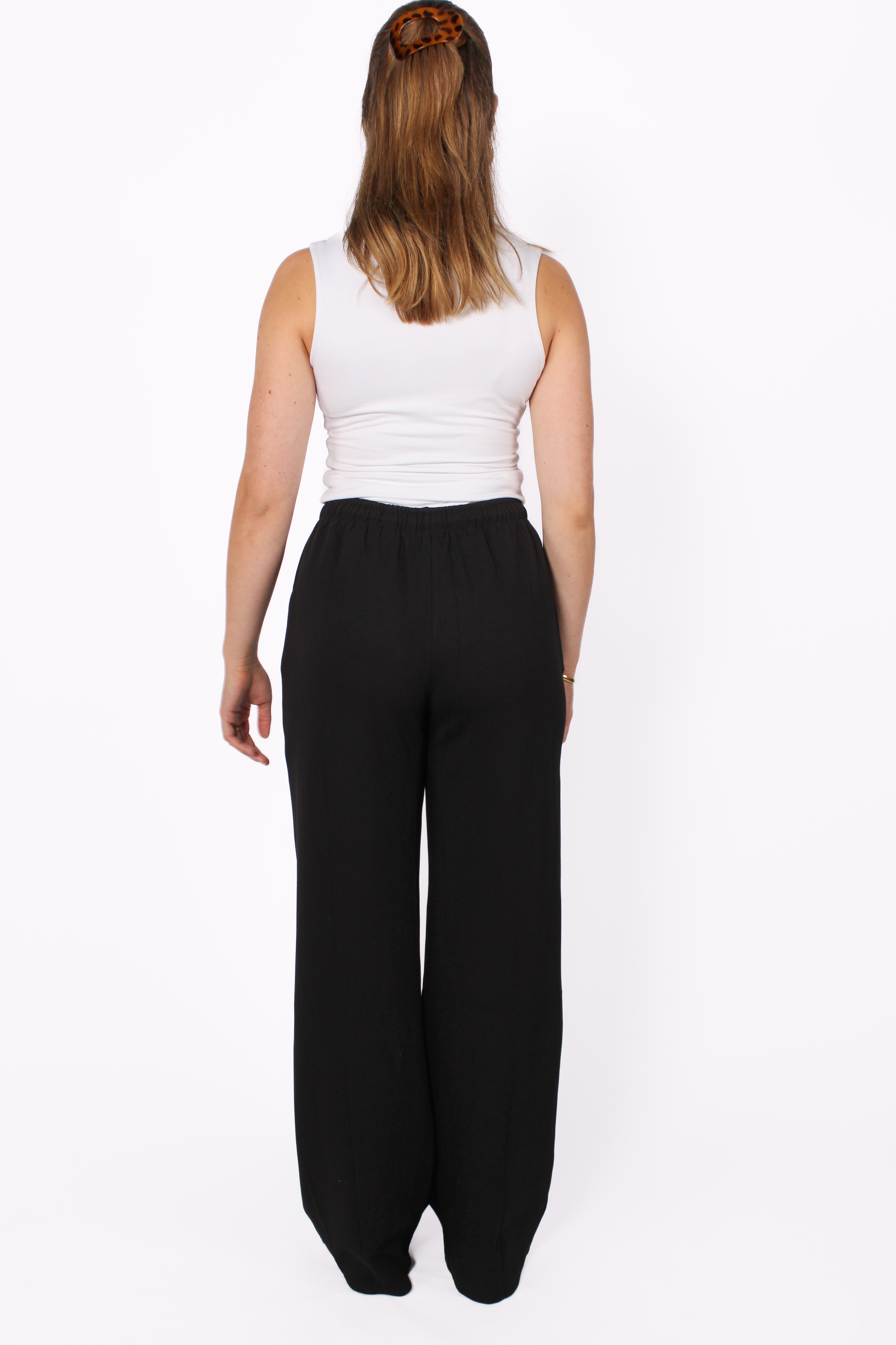 CLASSIC JOGGER - BLACK