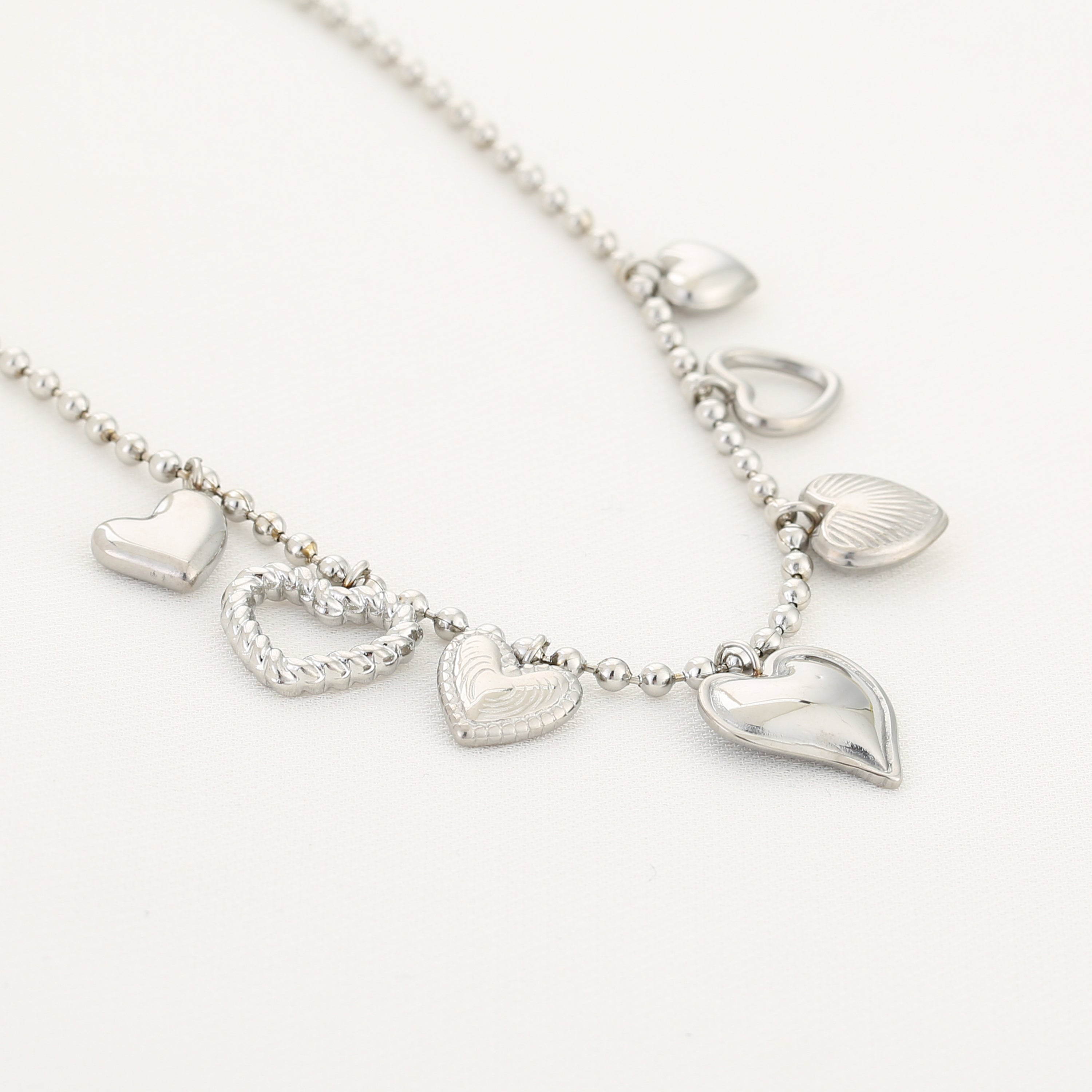 SEA OF LOVE NECKLACE - SILVER