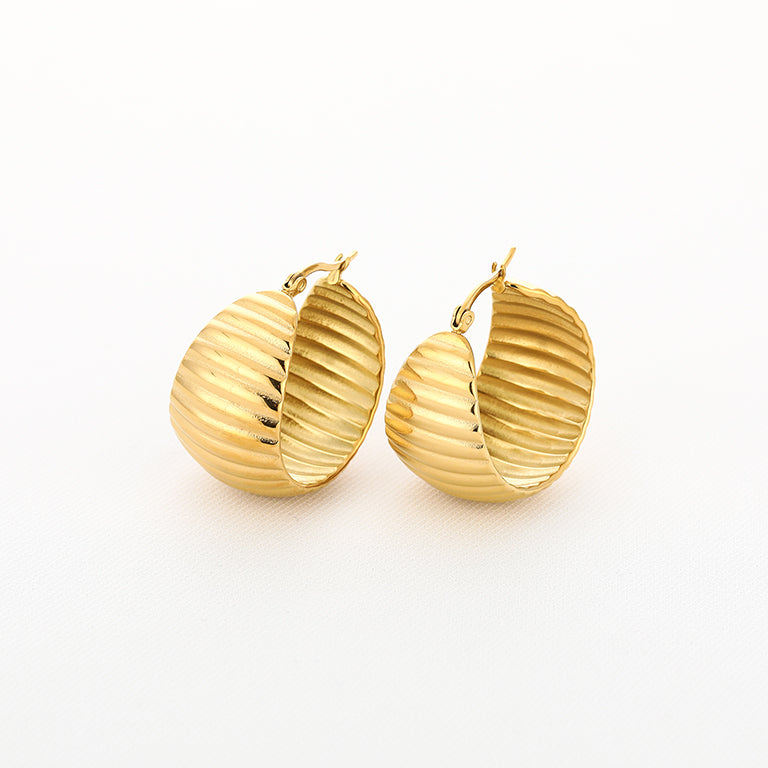ELARA HOOPS EARRING - GOLD