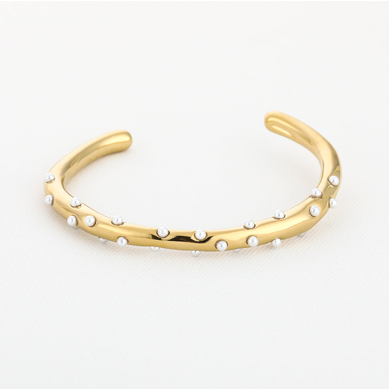 PEARL BANGLE - GOLD